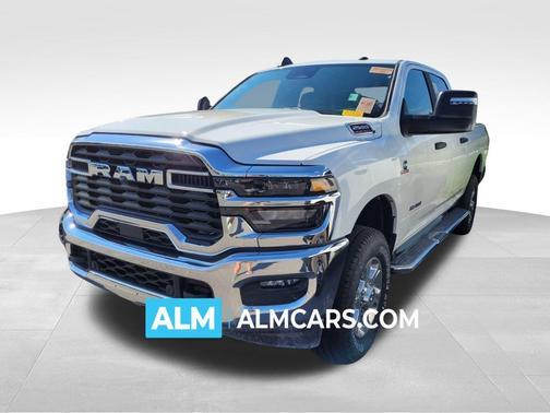 2025 RAM 2500 Big Horn Crew Cab 4x4 6'4' Box