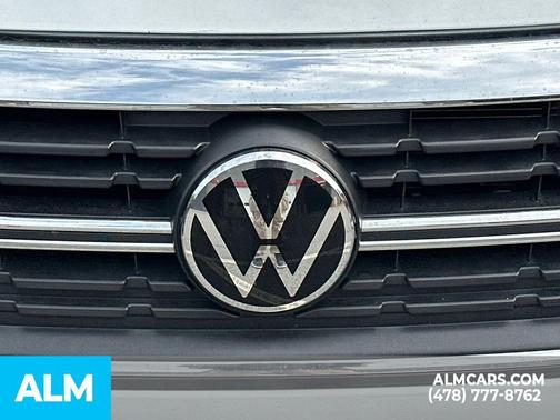 Pure White 2024 Volkswagen Jetta 1.5T S