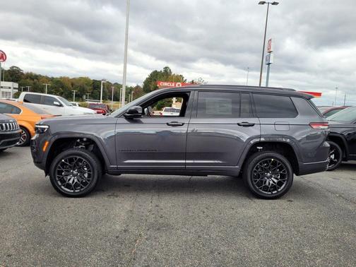 2025 Jeep Grand Cherokee L Summit Reserve