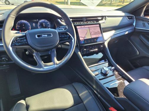 2025 Jeep Grand Cherokee L Overland