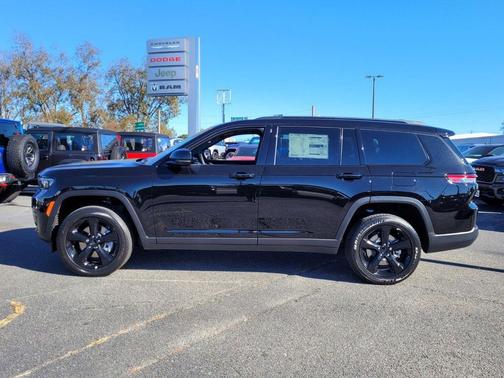2025 Jeep Grand Cherokee L Altitude