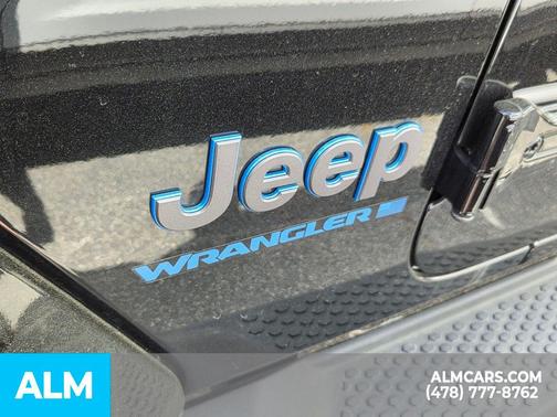 2025 Jeep Wrangler 4xe Sahara