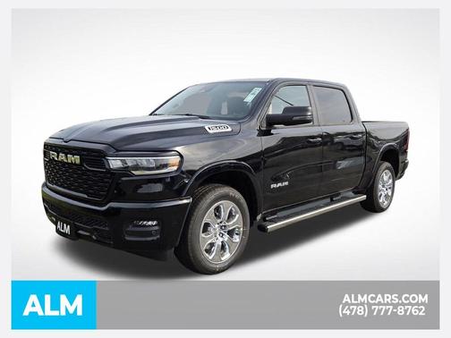 Diamond Black Crystal Pearlcoat 2026 RAM 1500 Big Horn/Lone Star