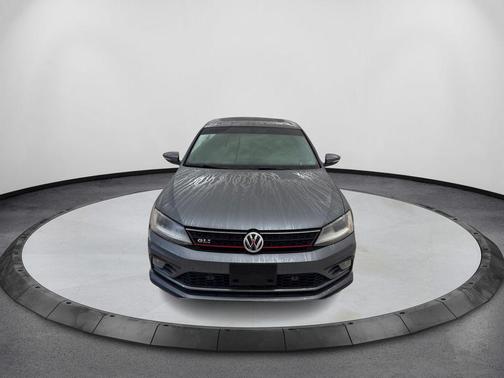Platinum Gray Metallic 2017 Volkswagen Jetta GLI