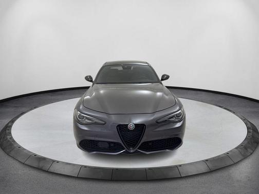 2020 Alfa Romeo Giulia Base