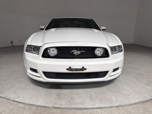 2013 Ford Mustang GT Premium