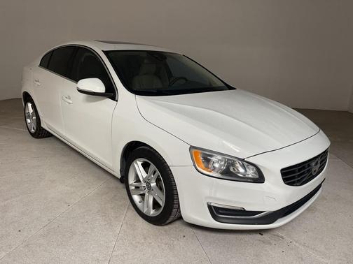2015 Volvo S60 T5 Premier