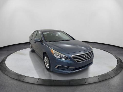 Nouveau Blue 2016 Hyundai SONATA SE