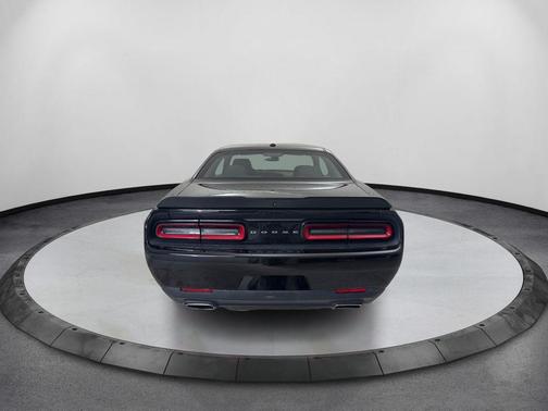 Pitch Black Clearcoat 2023 Dodge Challenger SXT