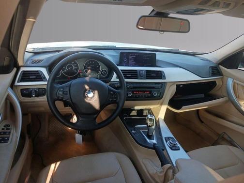 2013 BMW 328 i