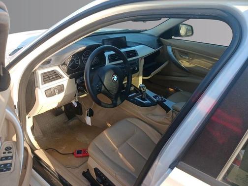 2013 BMW 328 i