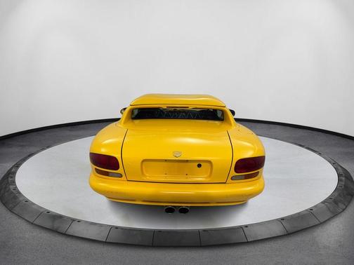 2002 Dodge Viper RT-10