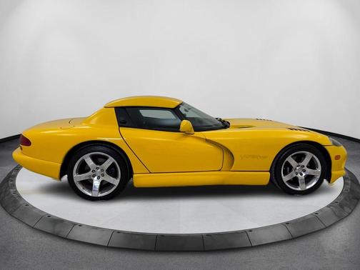 2002 Dodge Viper RT-10