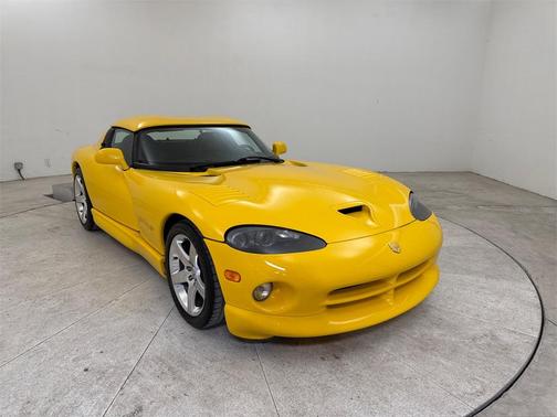 2002 Dodge Viper RT-10