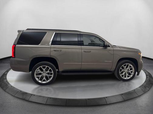 Pepperdust Metallic 2019 Chevrolet Tahoe LT