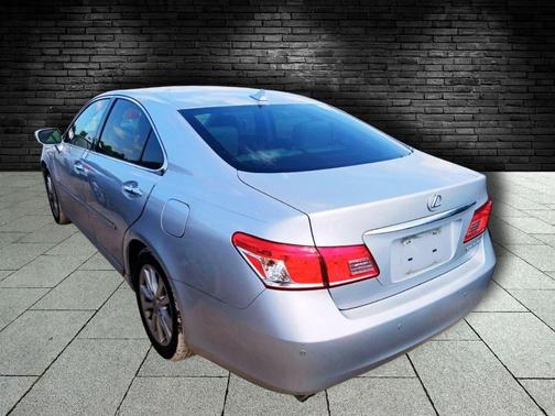 2011 Lexus ES 350 Base