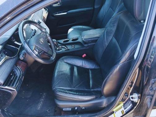 2014 Toyota Avalon XLE