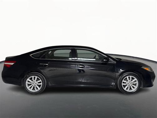 2014 Toyota Avalon XLE