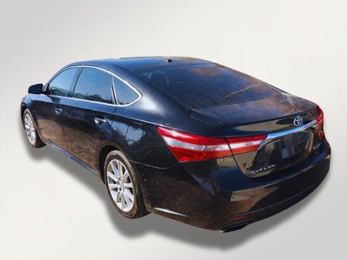 2013 Toyota Avalon XLE