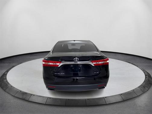 2013 Toyota Avalon XLE