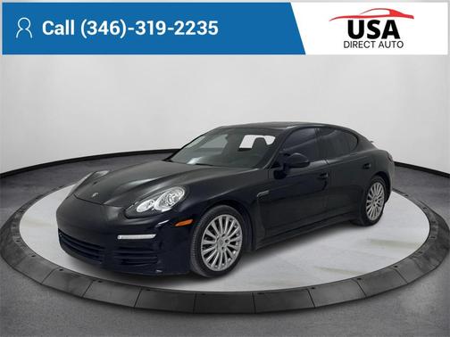 2015 Porsche Panamera 4