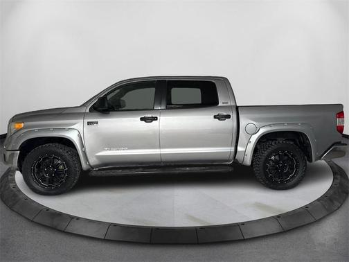 2016 Toyota Tundra SR5