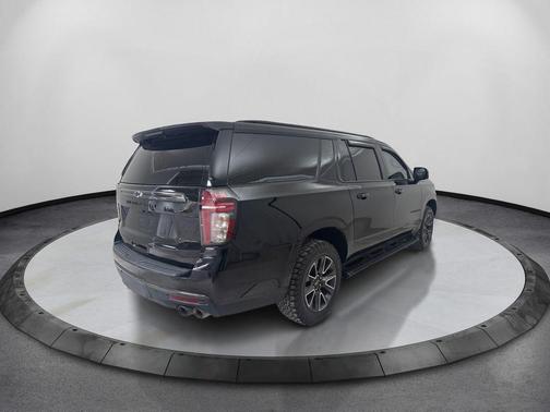 Black 2022 Chevrolet Suburban Z71