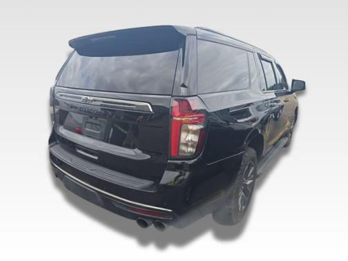 Black 2022 Chevrolet Suburban Z71