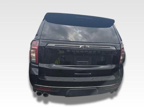 Black 2022 Chevrolet Suburban Z71