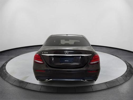 2018 Mercedes-Benz E-Class E 300