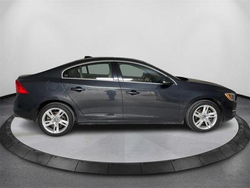 2015 Volvo S60 T5 Premier