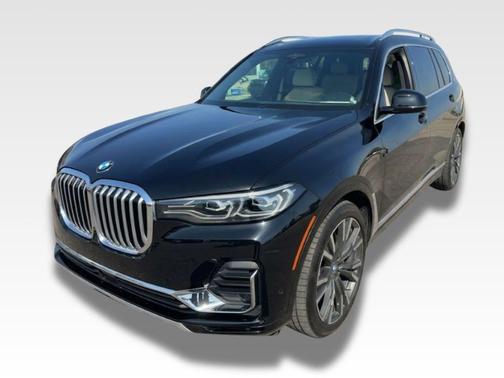 Black Sapphire Metallic 2019 BMW X7 xDrive40i