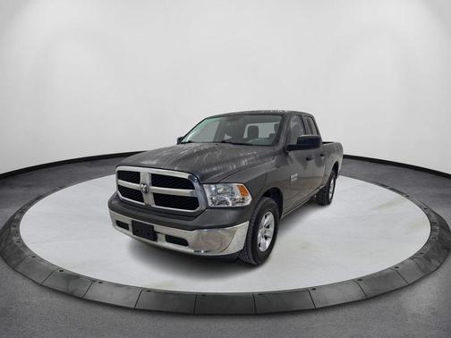 Granite Crystal Clearcoat Metallic 2019 RAM 1500 Classic Tradesman