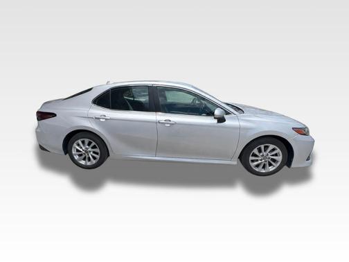 Celestial Silver Metallic 2022 Toyota Camry LE