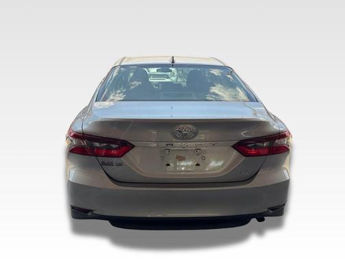 Celestial Silver Metallic 2022 Toyota Camry LE