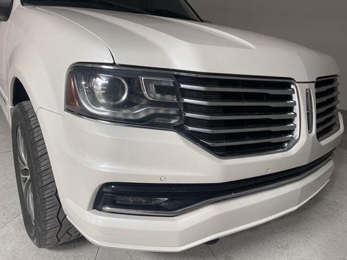 2017 Lincoln Navigator L Select
