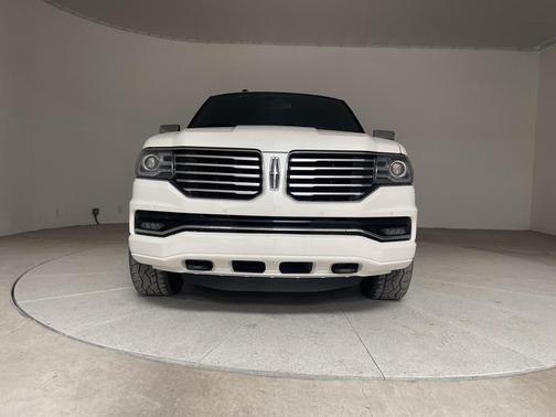 2017 Lincoln Navigator L Select