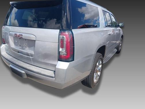 2018 GMC Yukon XL SLE