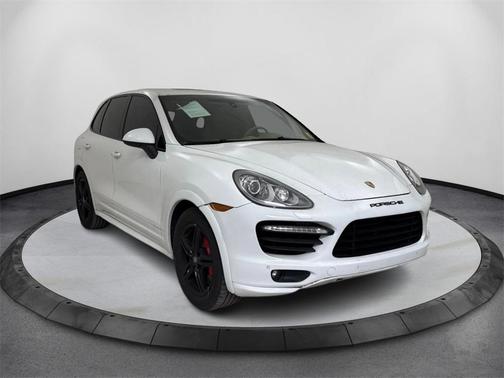 2014 Porsche Cayenne Turbo