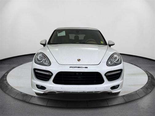 2014 Porsche Cayenne Turbo