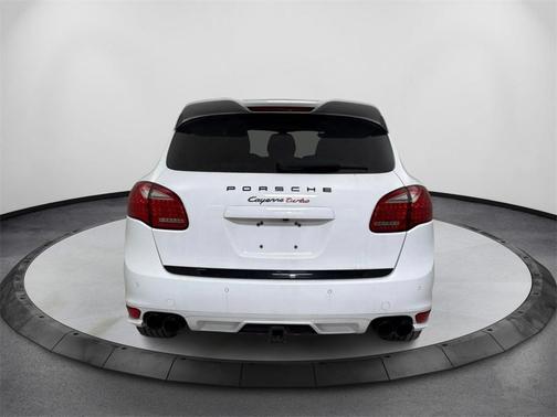 2014 Porsche Cayenne Turbo