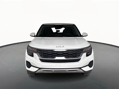 2023 Kia Seltos LX