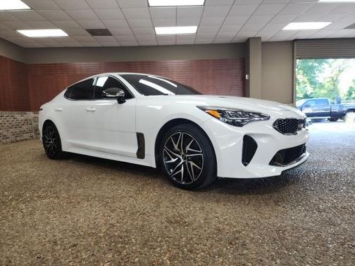 2022 Kia Stinger GT-Line