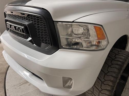 2017 RAM 1500 Express