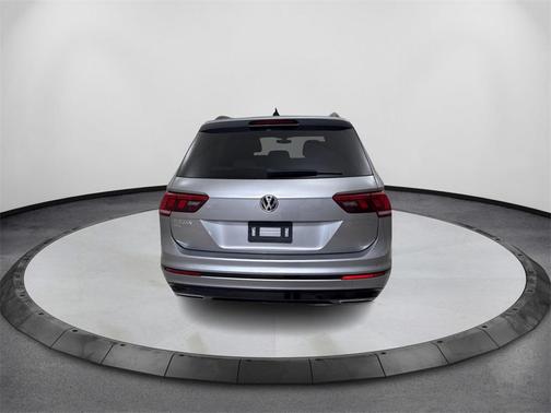 2019 Volkswagen Tiguan 2.0T SEL R-Line Black