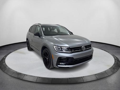 2019 Volkswagen Tiguan 2.0T SEL R-Line Black