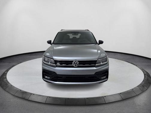 2019 Volkswagen Tiguan 2.0T SEL R-Line Black