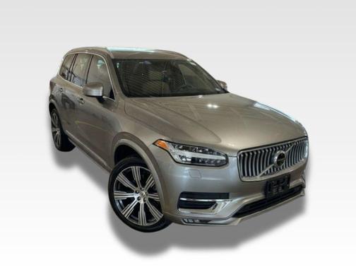 Pebble Gray Metallic 2020 Volvo XC90 T6 Inscription 7 Passenger