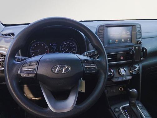2020 Hyundai KONA SE