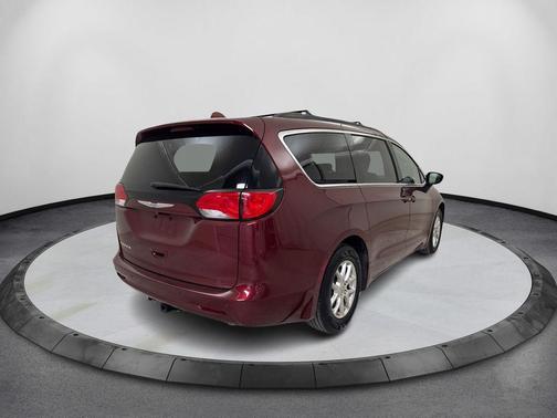 2018 Chrysler Pacifica LX